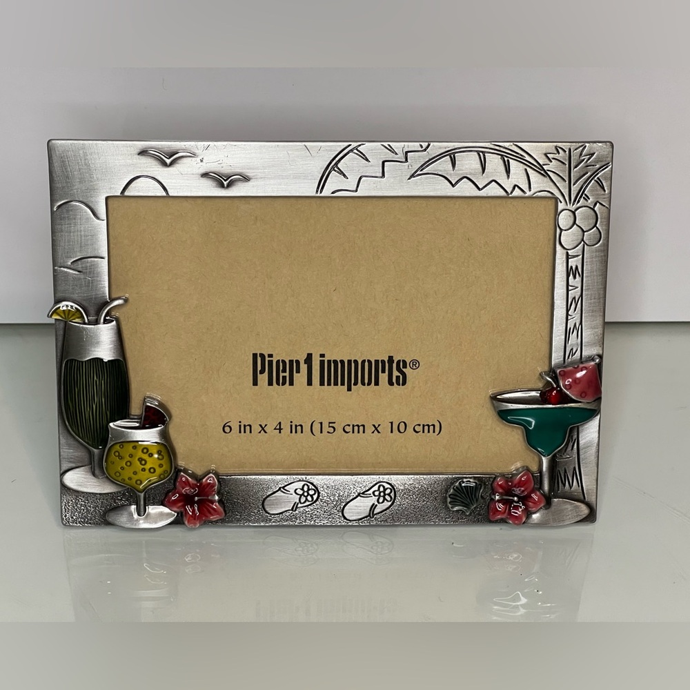 Pier 1 Beach Vacation Photo Frame 6” X 4” Cocktail Picture Frame Metal Retired